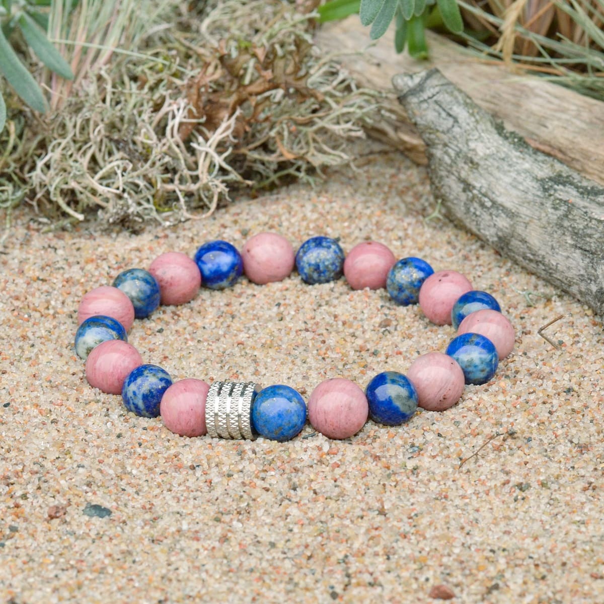 Rodochrozitas-ir-lazuritas-2.jpg Custom context here