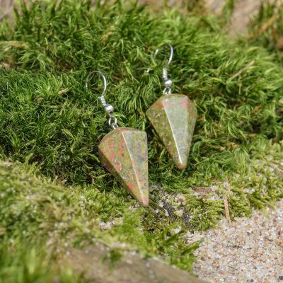 Boucles d’oreilles en unakite (pyramide)