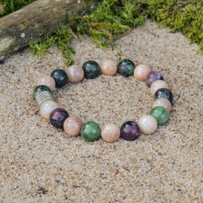 Bracelet en aniolite (Coizito) et feldspath