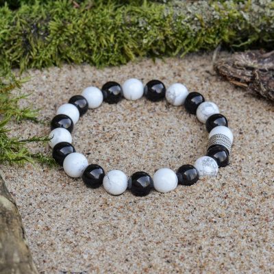 Bracelet en howlit et obsidienne noire