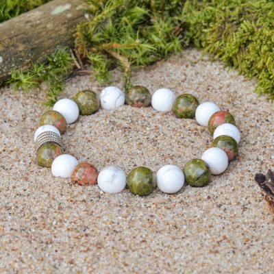 Bracelet en howlit et unakite
