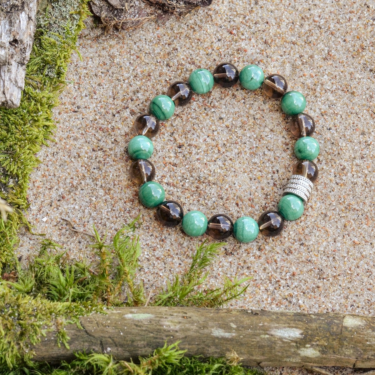 malachitas-ir-duminis-3-min.jpg Custom context here